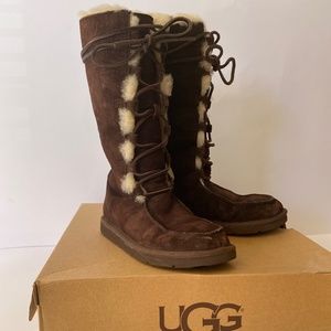 UGG AUSTRALIA BOOTS UPTOWN II